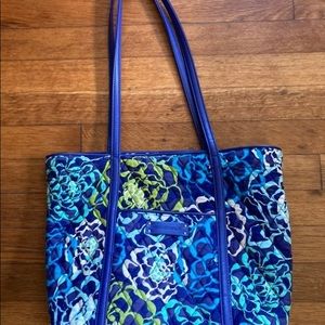 Vera Bradley Katalina Blues Shoulder Bag